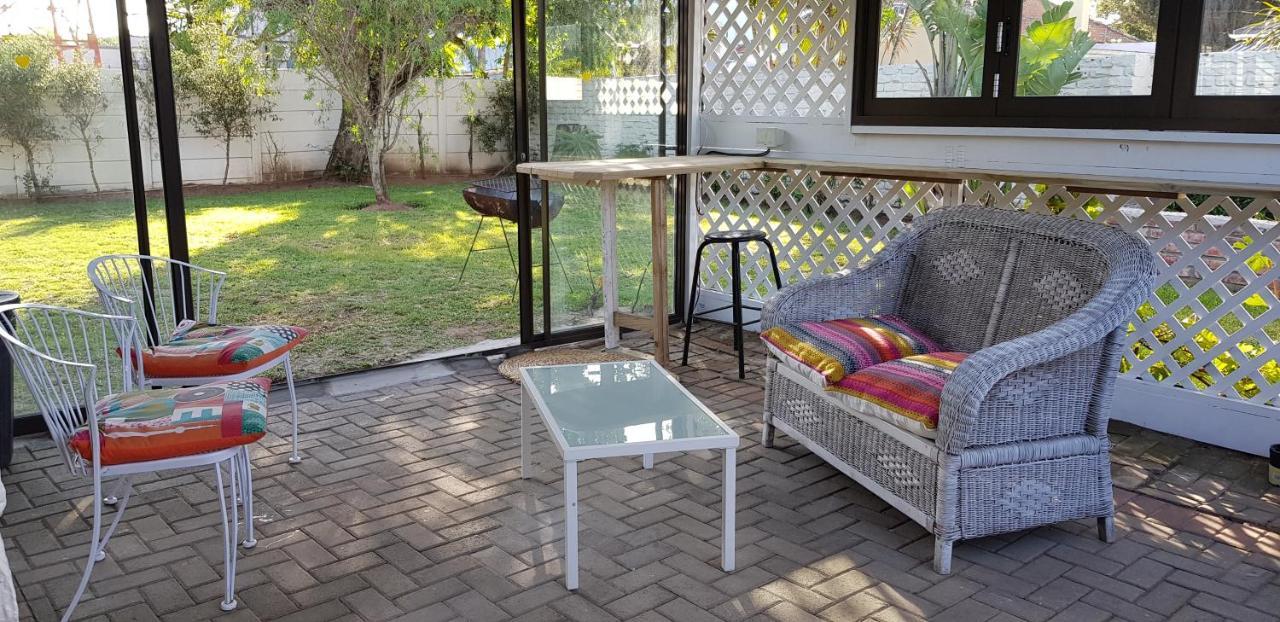 Spacious Garden Unit On Fordyce Port Elizabeth Exteriör bild