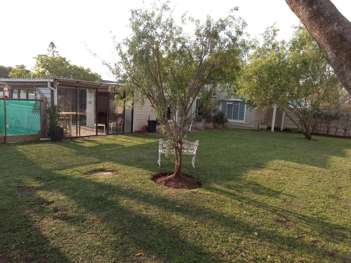 Spacious Garden Unit On Fordyce Port Elizabeth Exteriör bild
