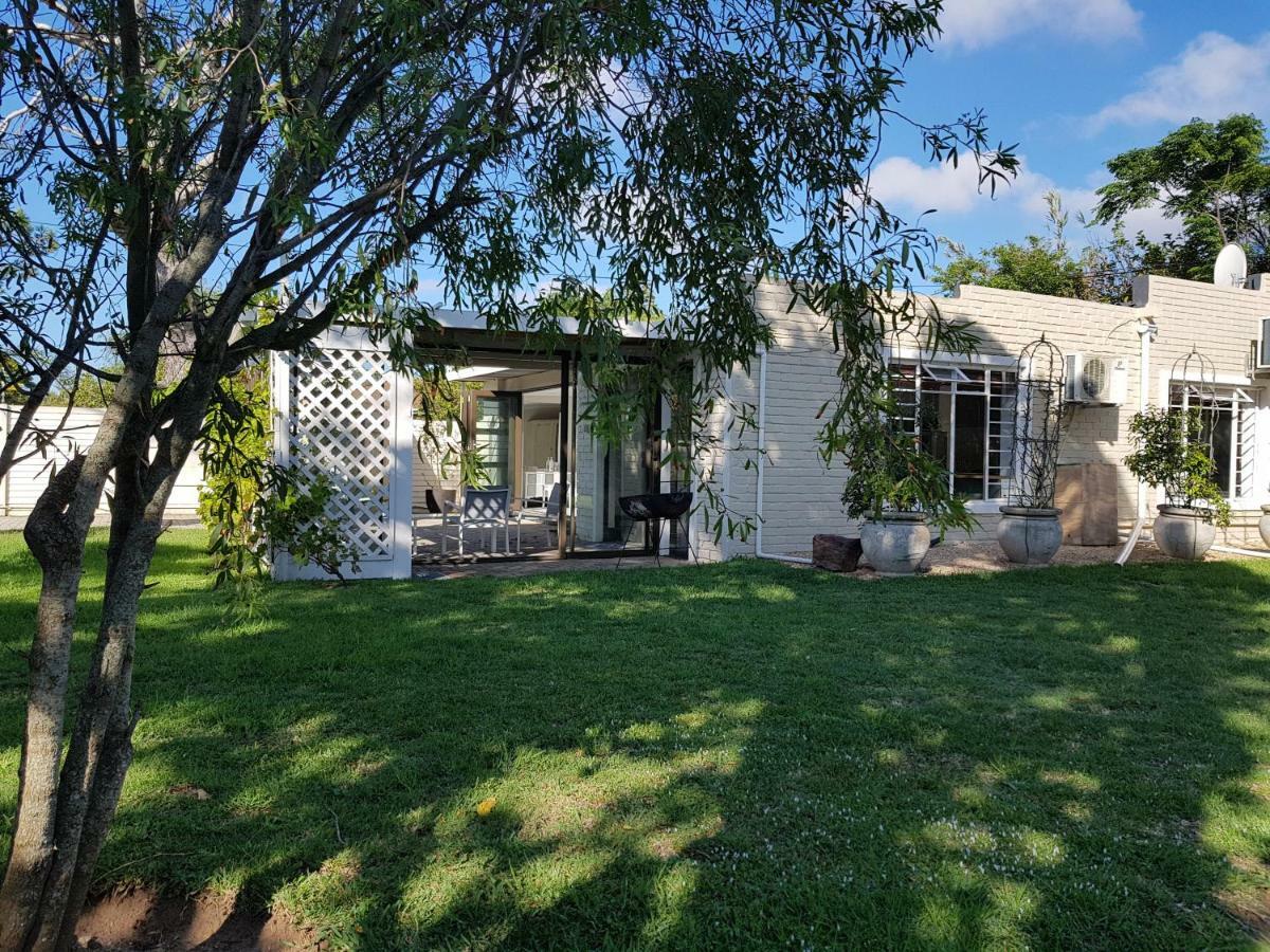 Spacious Garden Unit On Fordyce Port Elizabeth Exteriör bild