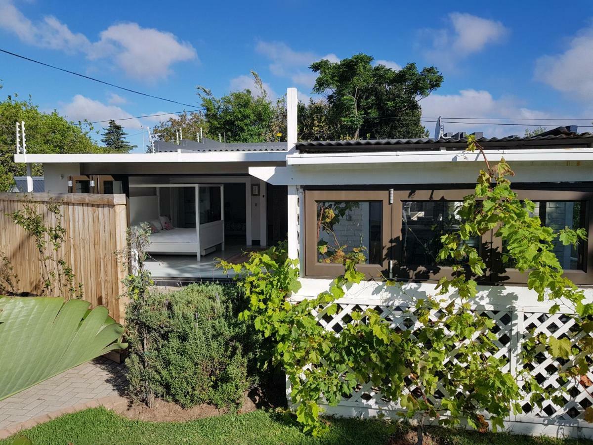 Spacious Garden Unit On Fordyce Port Elizabeth Exteriör bild
