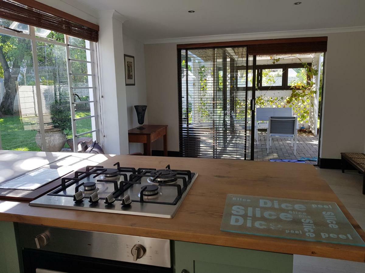 Spacious Garden Unit On Fordyce Port Elizabeth Exteriör bild